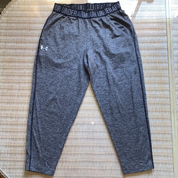 Under Armour Heat Gear Capri Pants - Picture 2 of 7